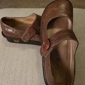 Alegria Women's Brown Leather Mules with Strap